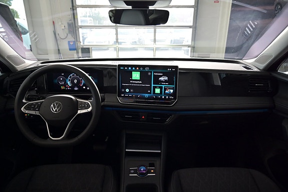 Volkswagen Tiguan 12 of 26