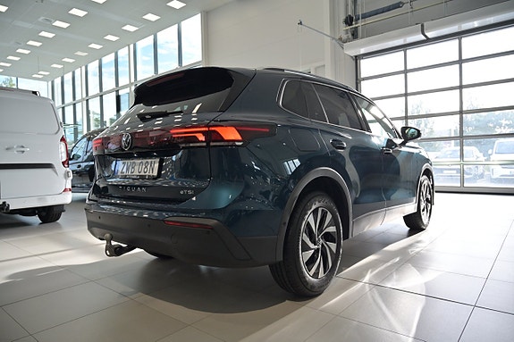 Volkswagen Tiguan 10 of 26