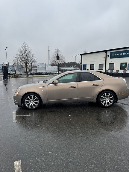 Cadillac CTS 5 of 5