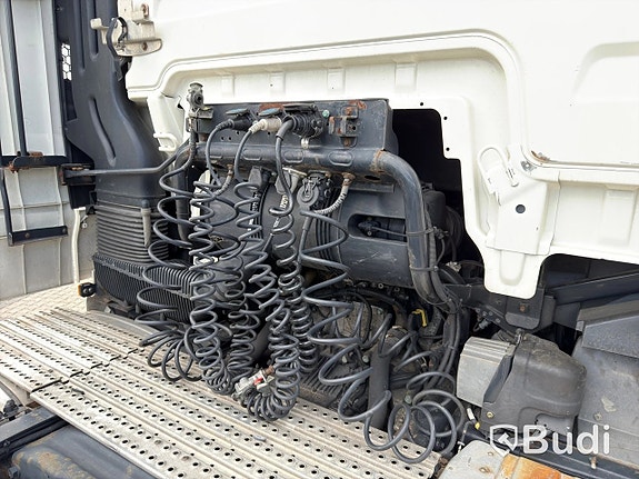 Dragbil MAN TGX 28.480 6X2-2 -2016 via auktion 25 of 27