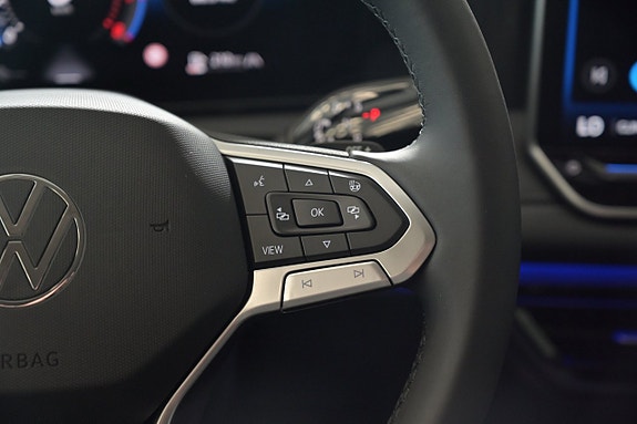 Volkswagen Tiguan 15 of 25
