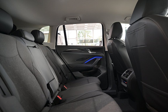 Volkswagen Tiguan 23 of 25