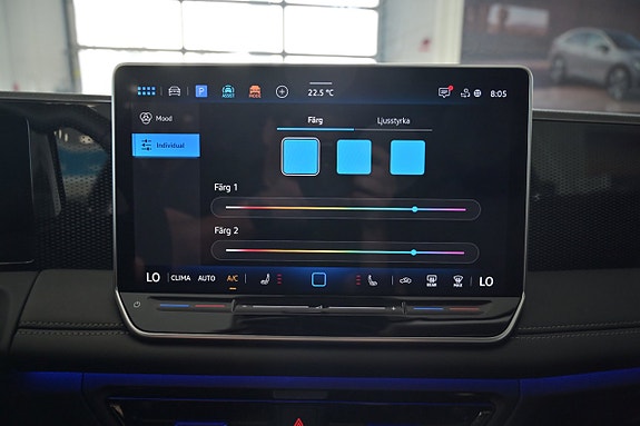 Volkswagen Tiguan 18 of 25