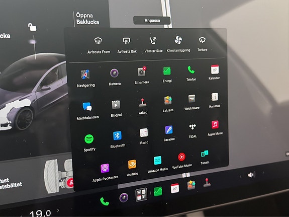 Tesla Model 3 20 of 30