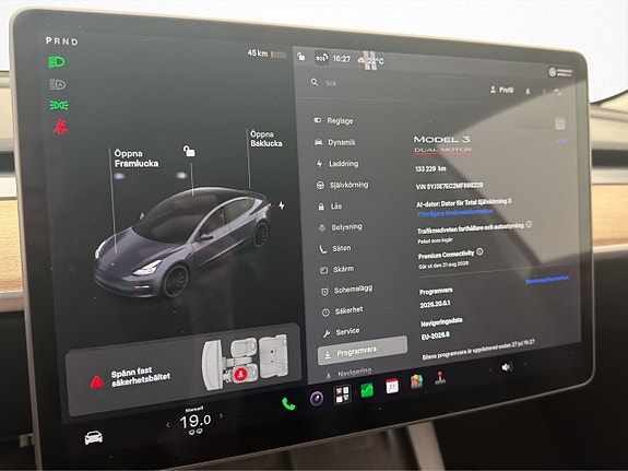 Tesla Model 3 21 of 30
