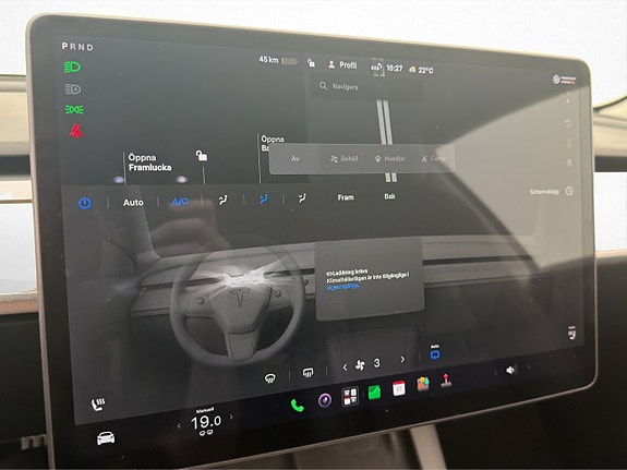 Tesla Model 3 25 of 30