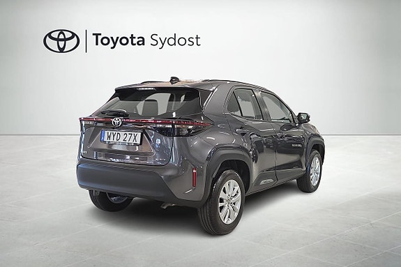Toyota Yaris Cross 2 of 20