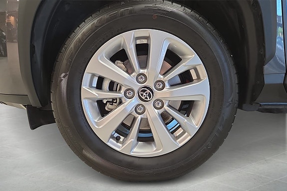 Toyota Yaris Cross 15 of 20