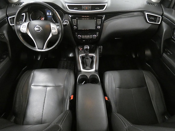 Nissan Qashqai 12 of 17