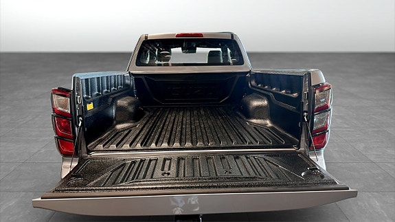 Isuzu D-max 10 of 12