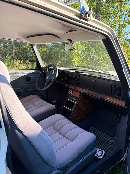 Saab 90 2 of 4