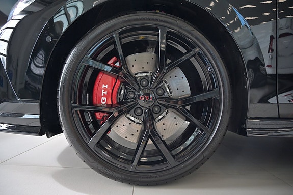 Volkswagen Golf I 13 of 30