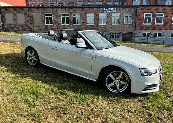 Audi S5 4 of 4