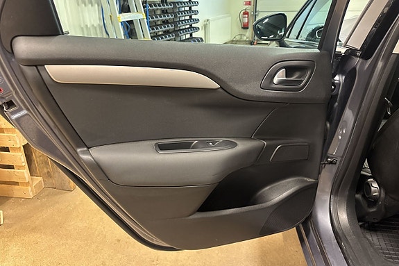 Citroen C4 11 of 19