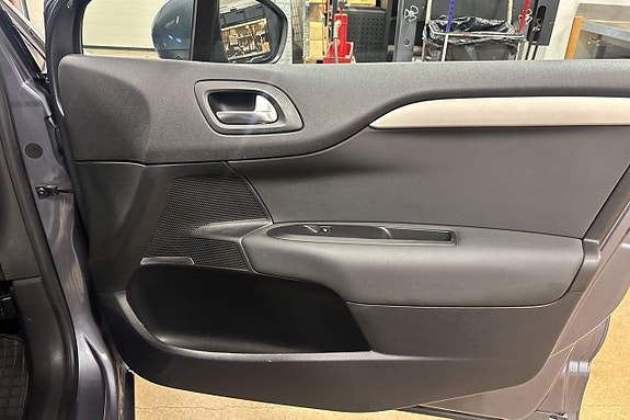 Citroen C4 16 of 19