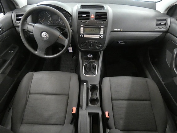 Volkswagen Golf V 12 of 16