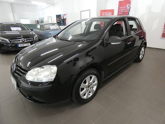 Volkswagen Golf V 3 of 16