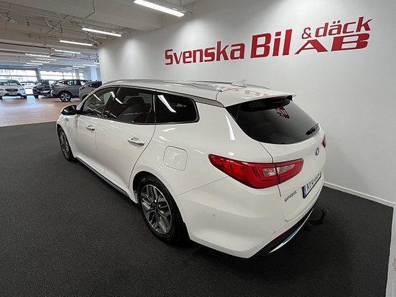 Kia Optima 9 of 30