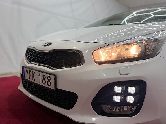 Kia Ceed 3 of 7