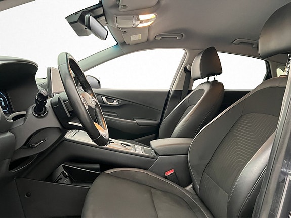 Hyundai Kona 15 of 30