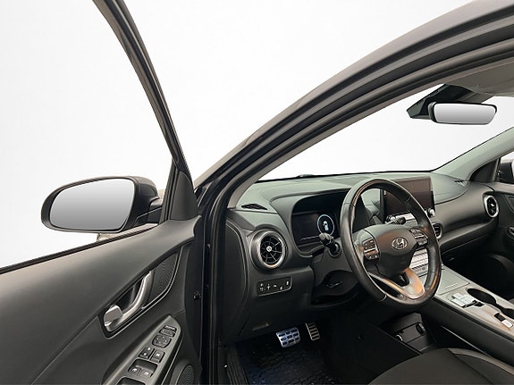 Hyundai Kona 13 of 30