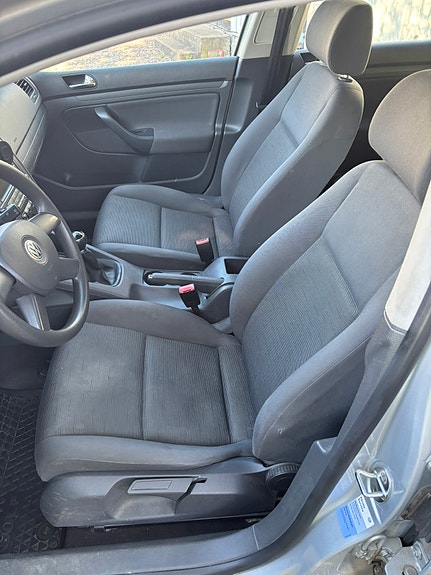 Volkswagen Golf V 8 of 10