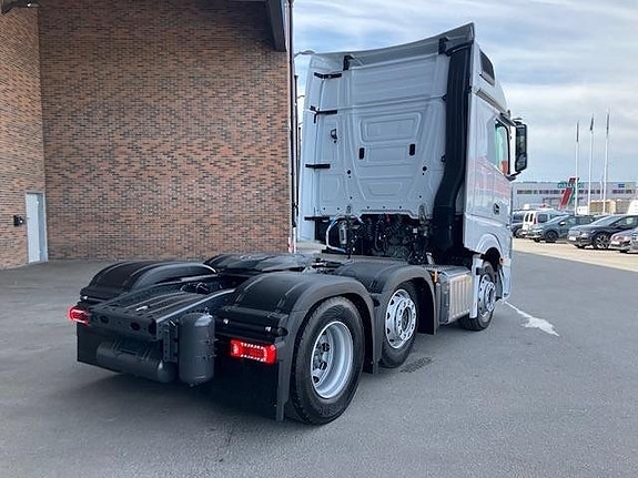 Mercedes-Benz Actros V 2548 LS 6x2/2 3 of 20