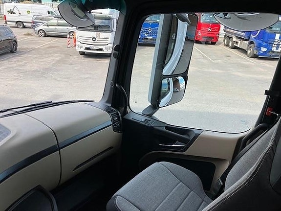 Mercedes-Benz Actros V 2548 LS 6x2/2 18 of 20