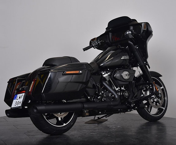 Harley-Davidson Street Glide SPARA 29 700:- / Provkörd endast 2 mil!! 7 of 17