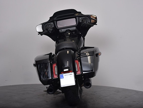Harley-Davidson Street Glide SPARA 29 700:- / Provkörd endast 2 mil!! 6 of 17