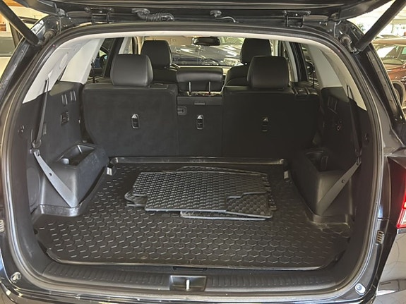 Kia Sorento 14 of 18