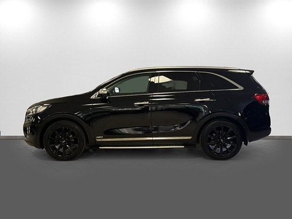 Kia Sorento 4 of 18