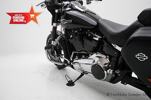 Harley-Davidson Sport Glide 12 of 18