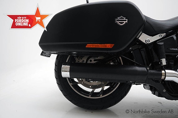 Harley-Davidson Sport Glide 8 of 18