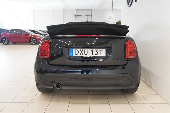 MINI Cooper 6 of 10