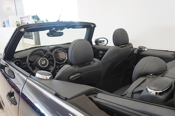 MINI Cooper 7 of 10