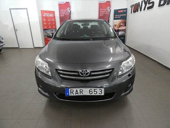 Toyota Corolla 2 of 16