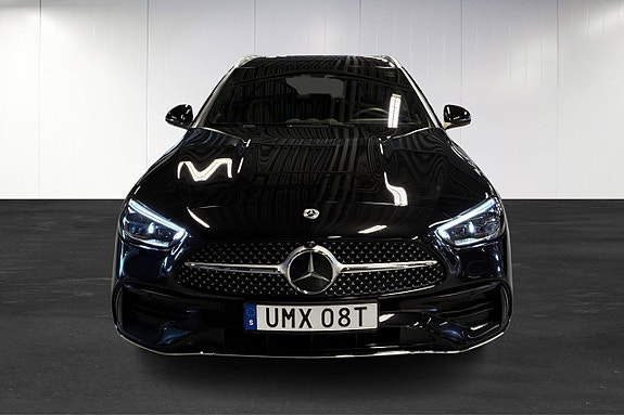 Mercedes-Benz C300 5 of 23