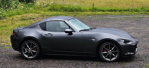Mazda MX-5 5 of 6