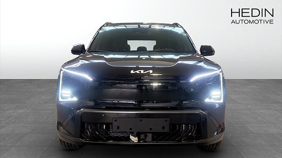 Kia EV5 8 of 13