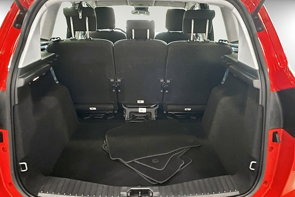 Ford C-Max 14 of 16