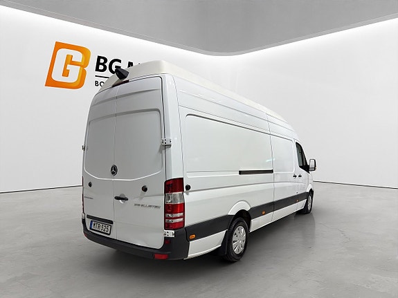 Mercedes-Benz Sprinter 319 4 of 18