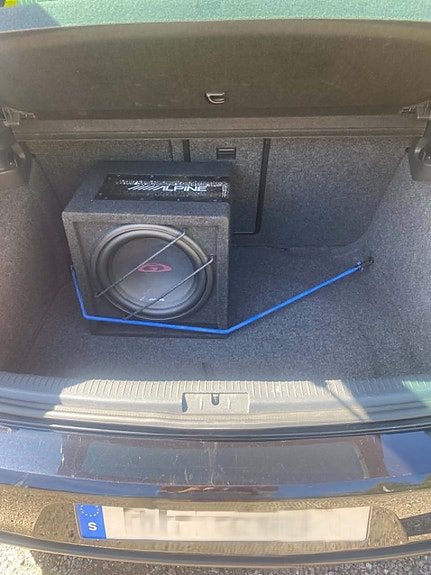 Volkswagen Golf VI 6 of 6