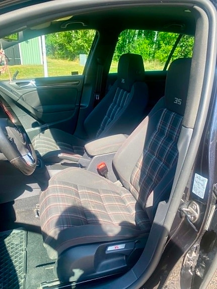 Volkswagen Golf VI 5 of 6