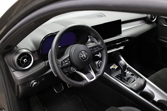 Alfa Romeo Tonale 5 of 26