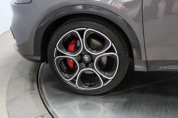 Alfa Romeo Tonale 23 of 26