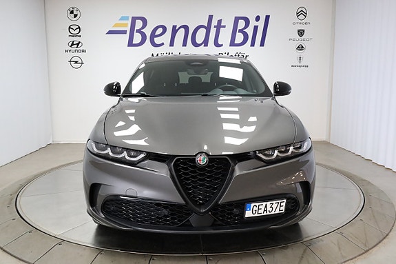 Alfa Romeo Tonale 2 of 26