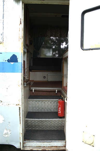 Volvo B58 6 of 17