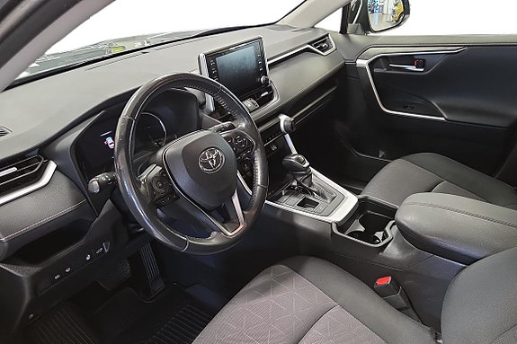 Toyota RAV4 11 of 20