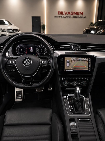 Volkswagen Passat Alltrack 5 of 6